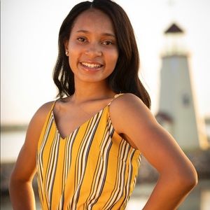 Meet your Posher, Mya